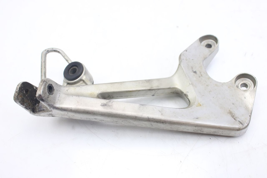 photo de RIGHT REAR FOOTREST MOUNTING PLATE HONDA VFR FI RC46 800 (1998 - 2001) - Main view