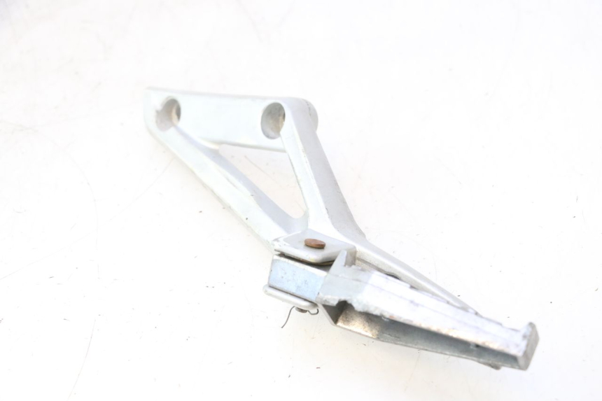 photo de REAR LEFT FOOTREST MOUNT MASH BIBOP 2.0 50 (2021 - 2026) - Surface and material condition