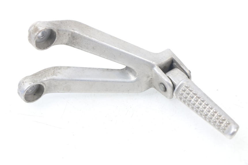 photo de REAR LEFT FOOTREST MOUNT HONDA CBR 919 RR FIREBLADE 900 (1998 - 1999) - Main view