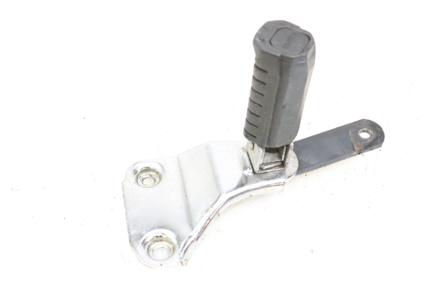 photo de REAR LEFT FOOTREST MOUNT APRILIA CLASSIC 125 (1995 - 2001) - Component detail