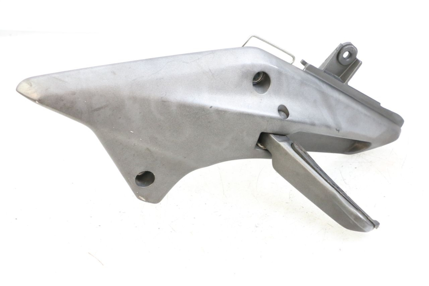 photo de REAR LEFT FOOTREST MOUNT HONDA FJS SILVER WING SILVERWING 400 (2005 - 2008) - Main view