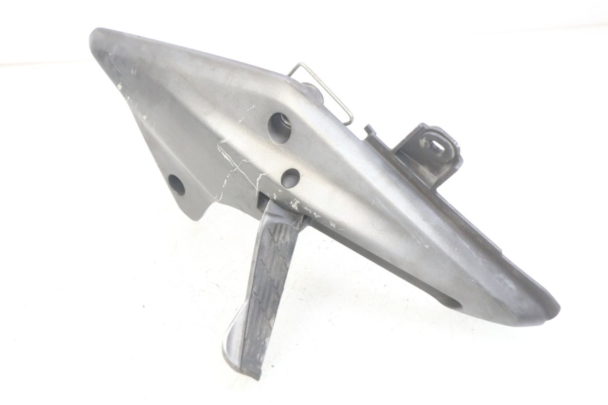 photo de LEFT REAR FOOTREST MOUNT HONDA FJS SILVERWING SILVER WING 400 (2009 - 2016) - Fixing points details