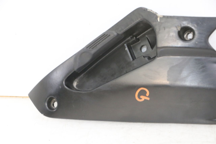 photo de REAR LEFT FOOTREST MOUNT GILERA NEXUS 300 (2008 - 2013) - Surface and material condition