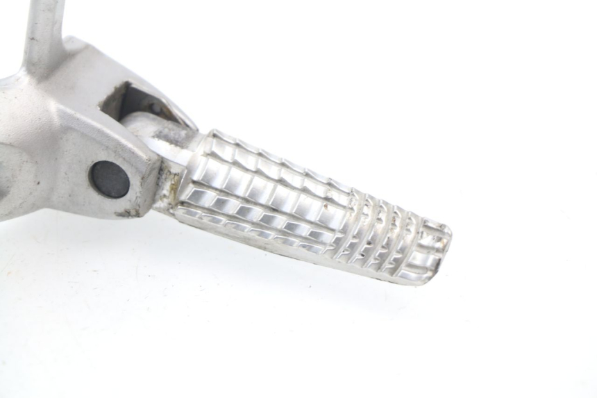 photo de REAR LEFT FOOTREST MOUNT SUZUKI GSX-R GSXR 600 (2008 - 2010) - Surface and material condition