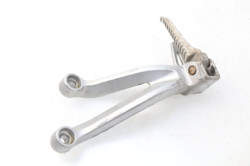 photo de REAR LEFT FOOTREST MOUNT SUZUKI GSX-R GSXR 600 (2001 - 2003) - Main view