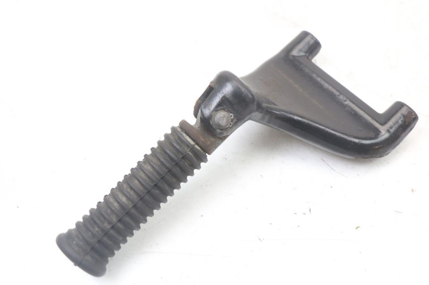 photo de REAR LEFT FOOTREST MOUNT HARLEY DAVIDSON SPORTSTER XL CUSTOM 883 (1999 - 2006) - Surface and material condition