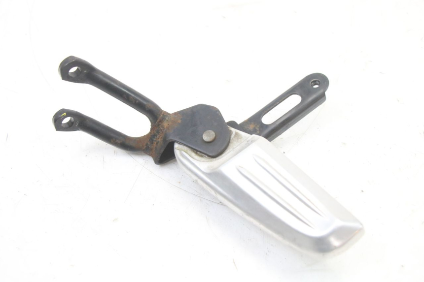 photo de REAR LEFT FOOTREST MOUNT HONDA PCX (JF57/JF64) 125 (2014 - 2018) - Main view