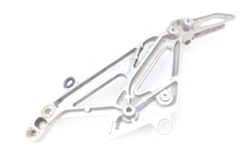 photo de LEFT REAR FOOTREST MOUNT HONDA INTEGRA NC D 750 (2016 - 2018) - Alternative perspective