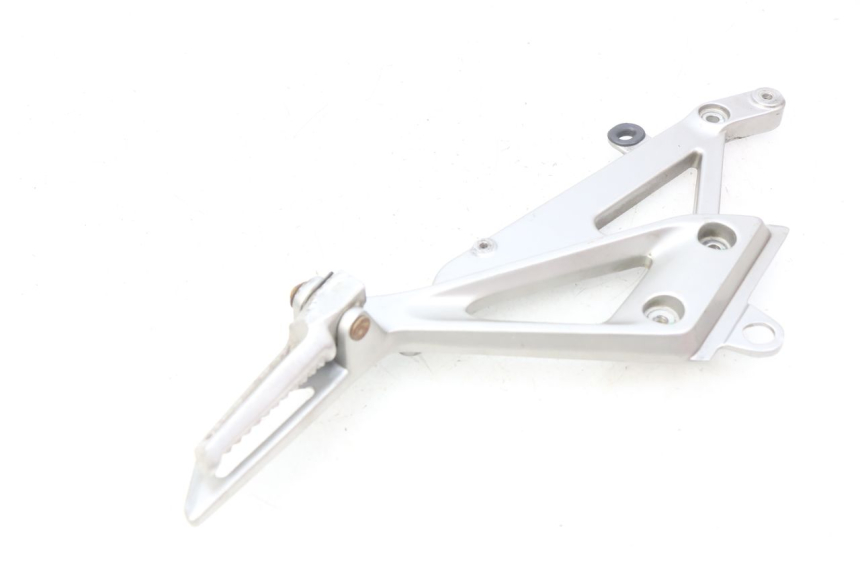 photo de LEFT REAR FOOTREST MOUNT HONDA INTEGRA NC D 750 (2016 - 2018) - Technical close-up