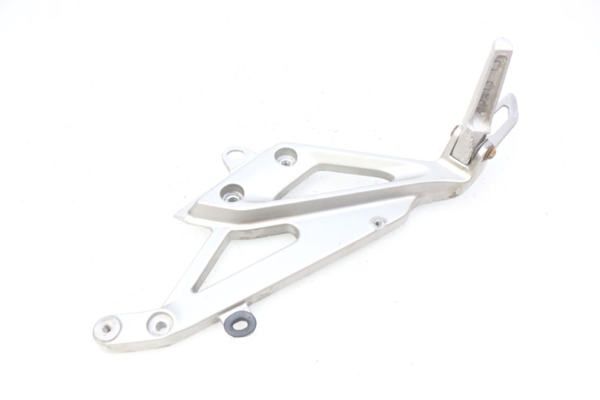 photo de LEFT REAR FOOTREST MOUNT HONDA INTEGRA NC D 750 (2016 - 2018) - Checked used part