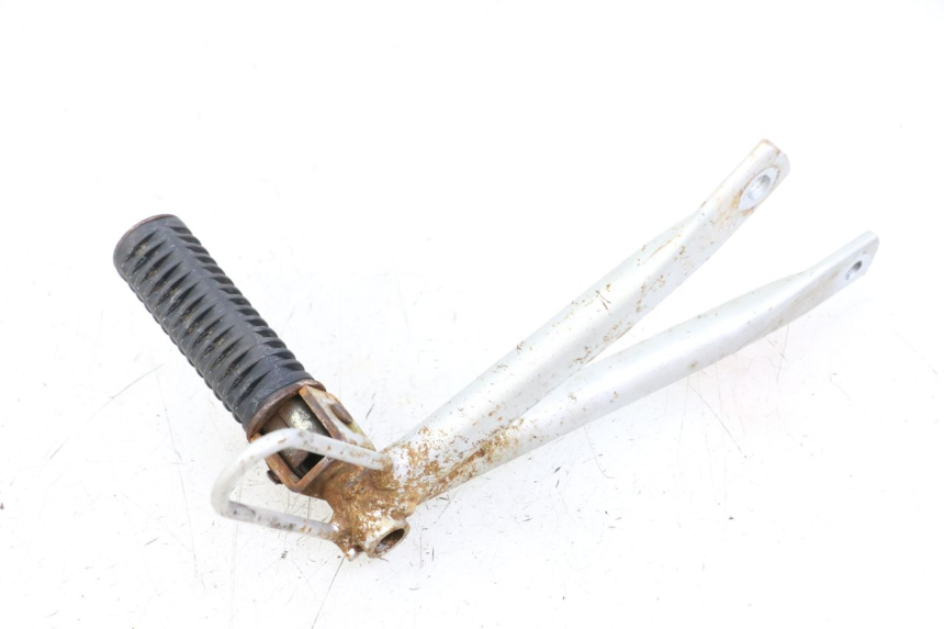 photo de REAR LEFT FOOTREST MOUNT KYMCO STRYKER OFF ROAD 125 (1999 - 2005) - Product overview