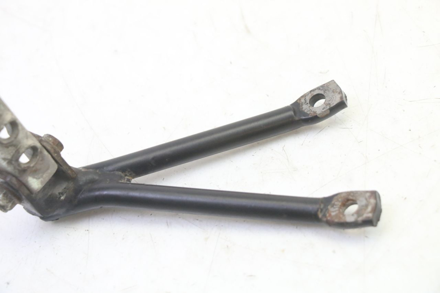 photo de LEFT REAR FOOTREST BRACKET RIEJU MRT 50 (2018 - 2021) - Zoom on usage condition