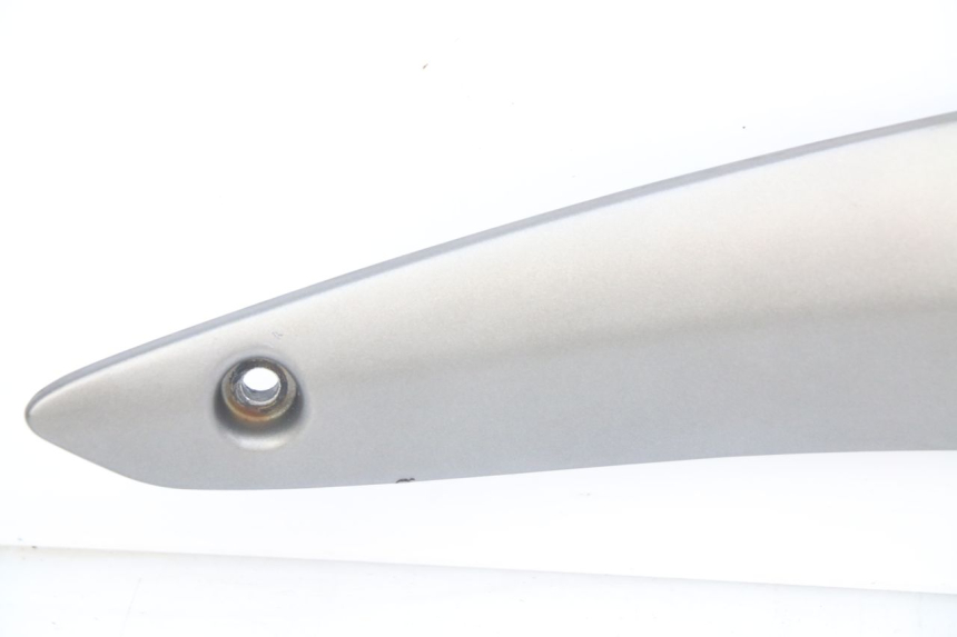 photo de REAR LEFT FOOTREST BRACKET GILERA NEXUS 125 (2009 - 2013) - Checked used part