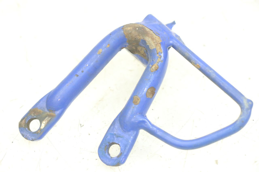 photo de LEFT REAR FOOTREST MOUNT GILERA RK 50 (1996 - 1999) - Zoom on usage condition