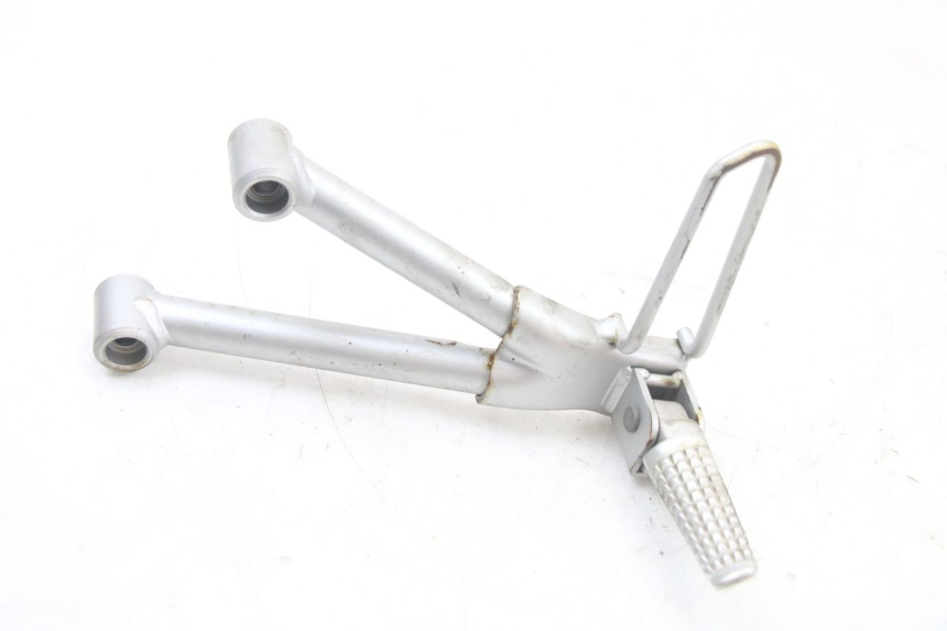 photo de LEFT REAR FOOTREST MOUNT SUZUKI GSF S BANDIT 600 (2000 - 2004) - Main view