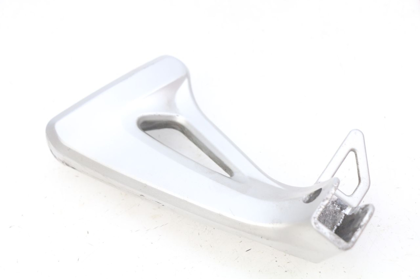 photo de LEFT REAR FOOTREST MOUNT SUZUKI SV N 650 (1999 - 2002) - Main view