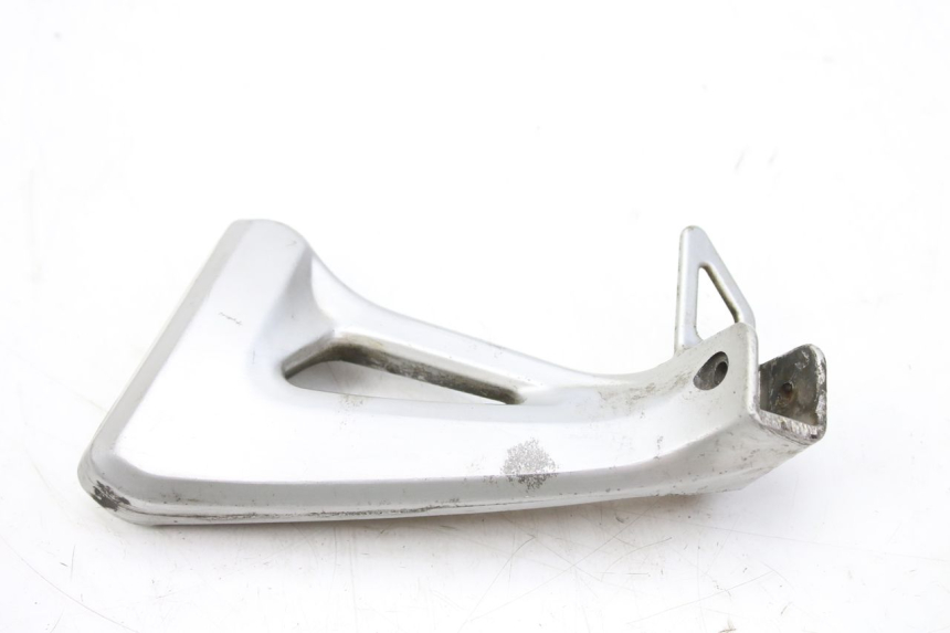 photo de LEFT REAR FOOTREST BRACKET SUZUKI SV S 650 (1999 - 2002) - Main view
