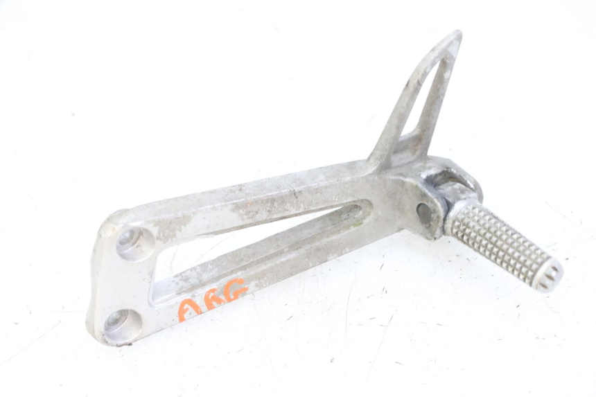 photo de REAR LEFT FOOTREST MOUNT YAMAHA TDR DELTABOX 125 (1997 - 2003) - Main view