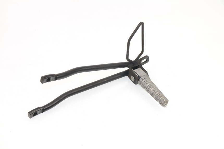 photo de REAR LEFT FOOTREST MOUNT APRILIA TUONO 125 (2003 - 2005) - Technical close-up