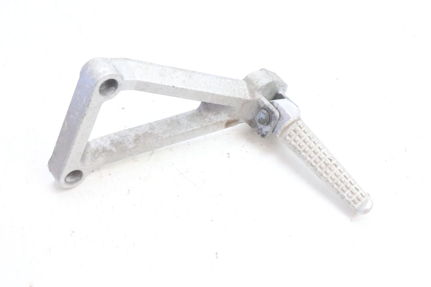 photo de REAR LEFT FOOTREST MOUNT DAELIM VJ ROADWIN 125 (2004 - 2007) - Main view