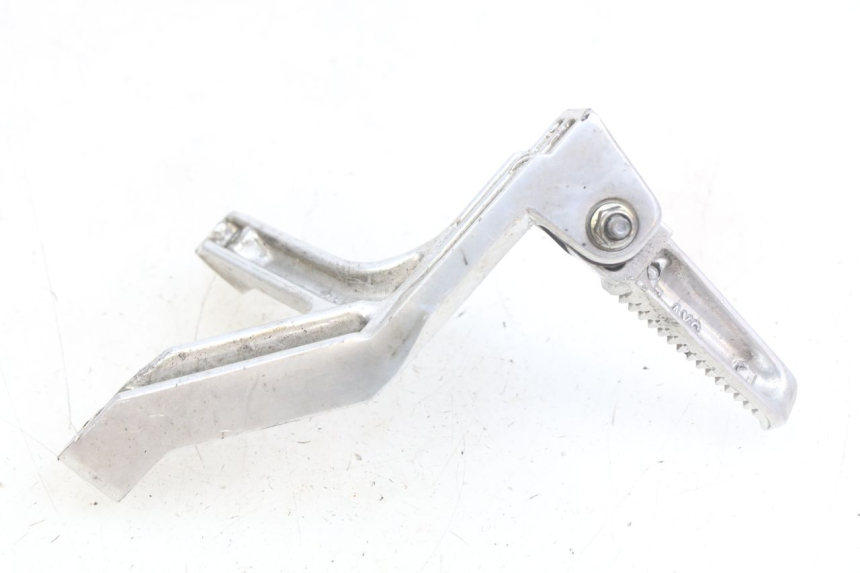 photo de LEFT REAR FOOTREST MOUNT YAMAHA YZF R THUNDERCAT 600 (1996 - 2003) - Alternative perspective