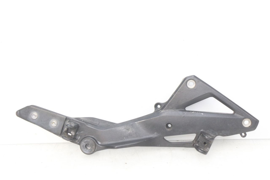 photo de FRONT RIGHT FOOTREST MOUNT HONDA CBRF CBR-F PC41 600 (2011 - 2013) - Main view