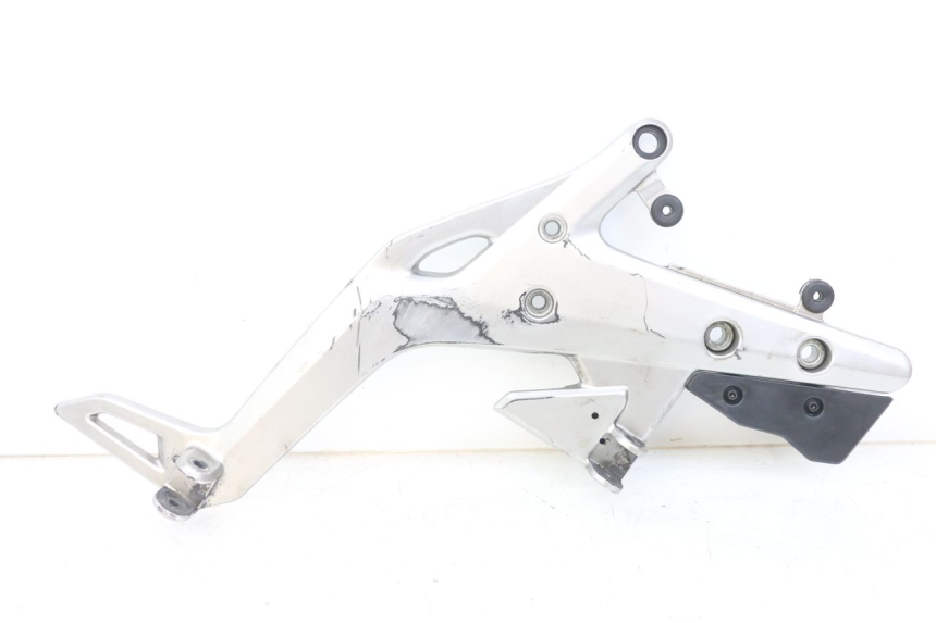 photo de FRONT RIGHT FOOTREST MOUNT KAWASAKI ER-6 ER6 N 650 (2012 - 2016) - Main view