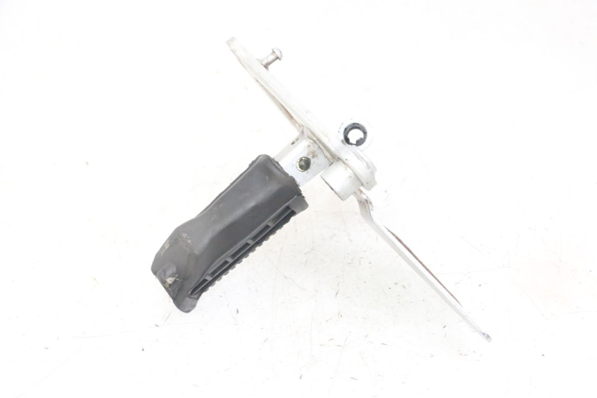 photo de FRONT RIGHT FOOTREST MOUNT SUZUKI GS GSE 500 (2001 - 2003) - Component detail