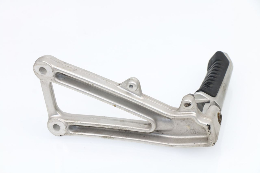 photo de FRONT RIGHT FOOTREST MOUNT DUCATI ST2 944 (1997 - 2003) - Alternative perspective