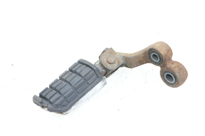 photo de FRONT RIGHT FOOTREST MOUNT YAMAHA XJ F 900 (1983 - 1994) - Main view