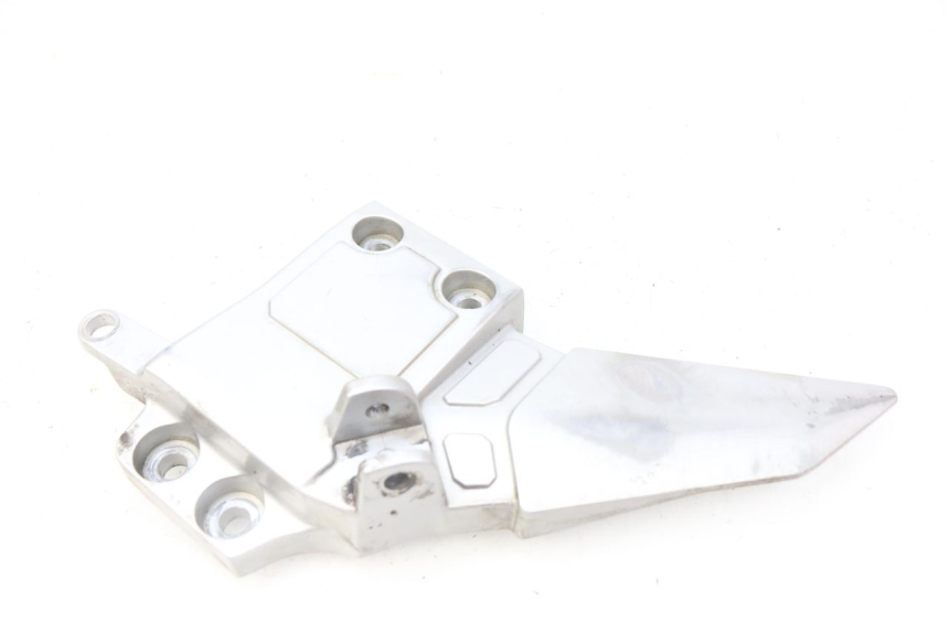 photo de LEFT FRONT FOOTREST BRACKET YAMAHA FJR ABS 1300 (2016 - 2020) - Main view