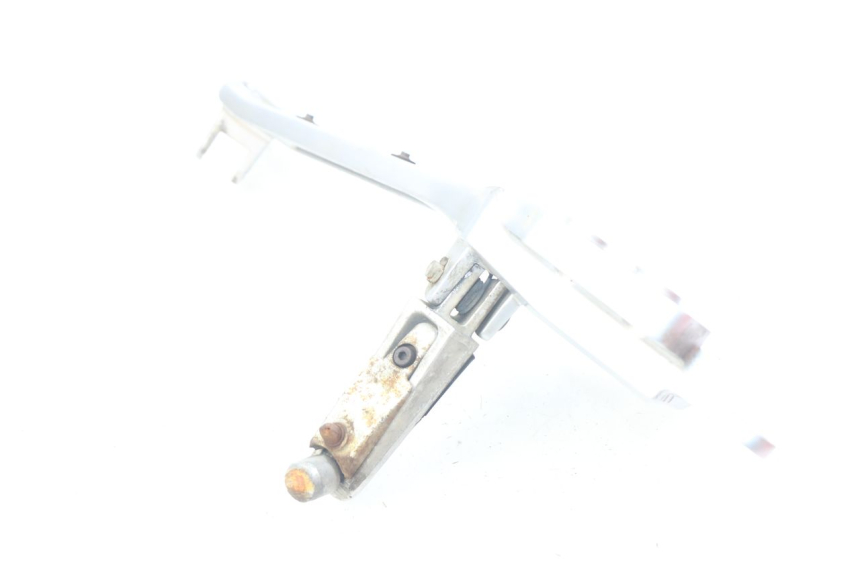 photo de LEFT FRONT FOOTREST BRACKET YAMAHA FJR ABS 1300 (2006 - 2012) - Alternative perspective