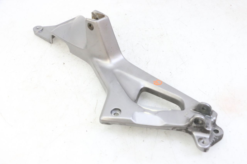 photo de FRONT LEFT FOOTREST MOUNT HONDA NTV DEAUVILLE ABS 700 (2007 - 2016) - Surface and material condition