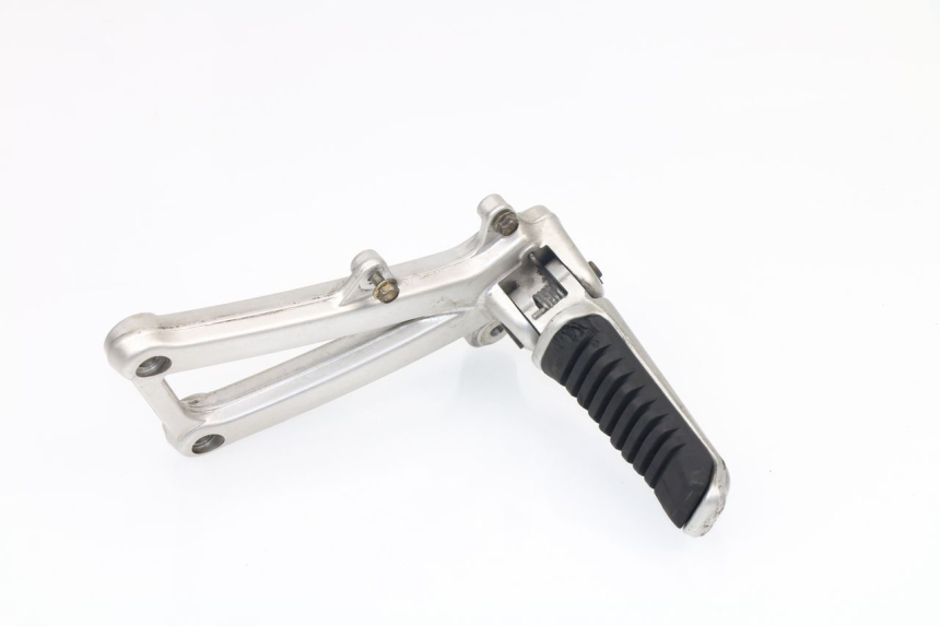 photo de FRONT LEFT FOOTREST MOUNT DUCATI ST2 944 (1997 - 2003) - Main view