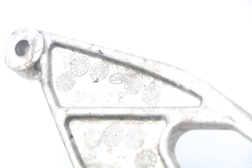 photo de FRONT LEFT FOOTREST MOUNT YAMAHA TDM ABS 900 (2002 - 2014) - Component detail