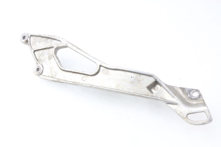 photo de FRONT LEFT FOOTREST MOUNT YAMAHA TDM ABS 900 (2002 - 2014) - Zoom on usage condition