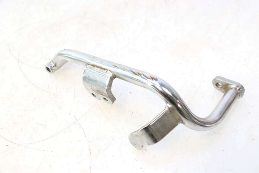 photo de FRONT LEFT FOOTREST MOUNT YAMAHA XV VIRAGO 535 (1988 - 2004) - Component detail