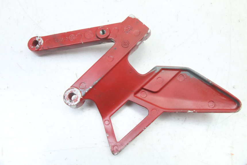 photo de FRONT LEFT FOOTREST MOUNT YAMAHA TZR 50 (2008 - 2016) - Product overview