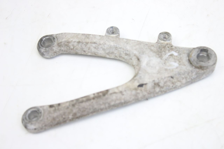 photo de LEFT FRONT FOOTREST BRACKET YAMAHA YZF R1 1000 (2007 - 2008) - Main view