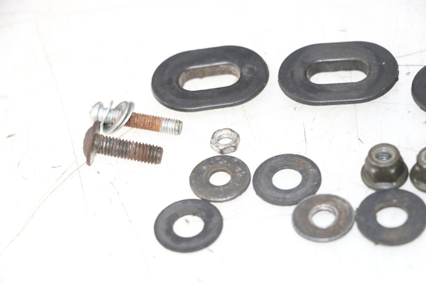 photo de PLATE TOP BOX HONDA XLV VARADERO 125 (2007 - 2012) - Markings and original references