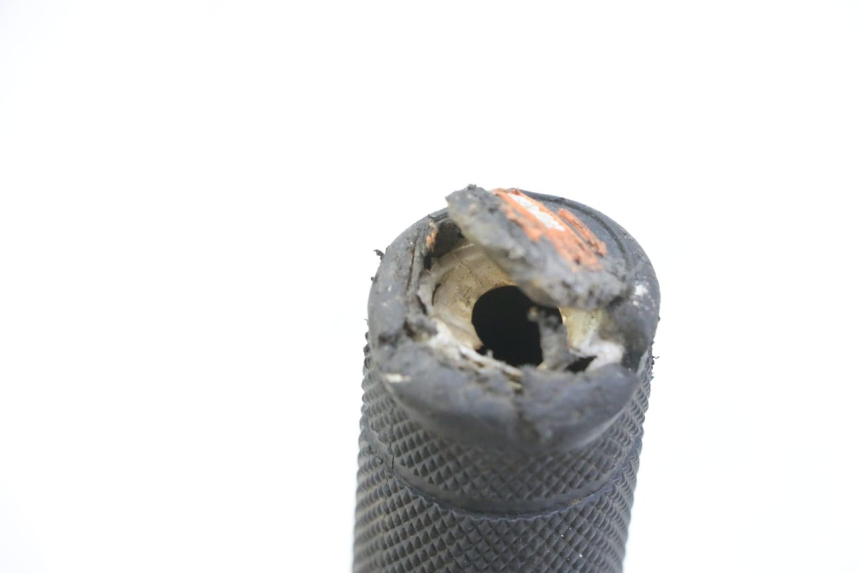 photo de THROTTLE GRIP APOLLO RFZ 125 - Component detail