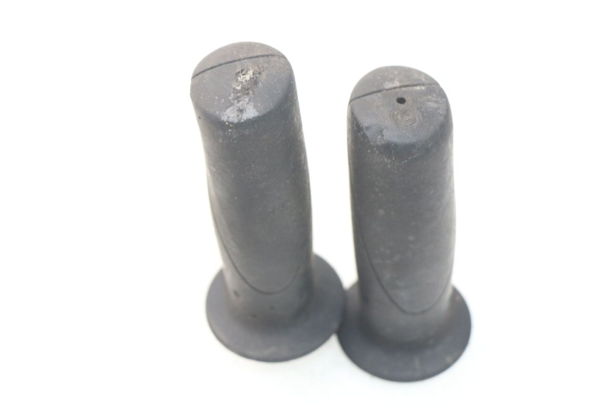 photo de THROTTLE GRIP PGO BIG MAX 50 (2001 - 2009) - Component detail