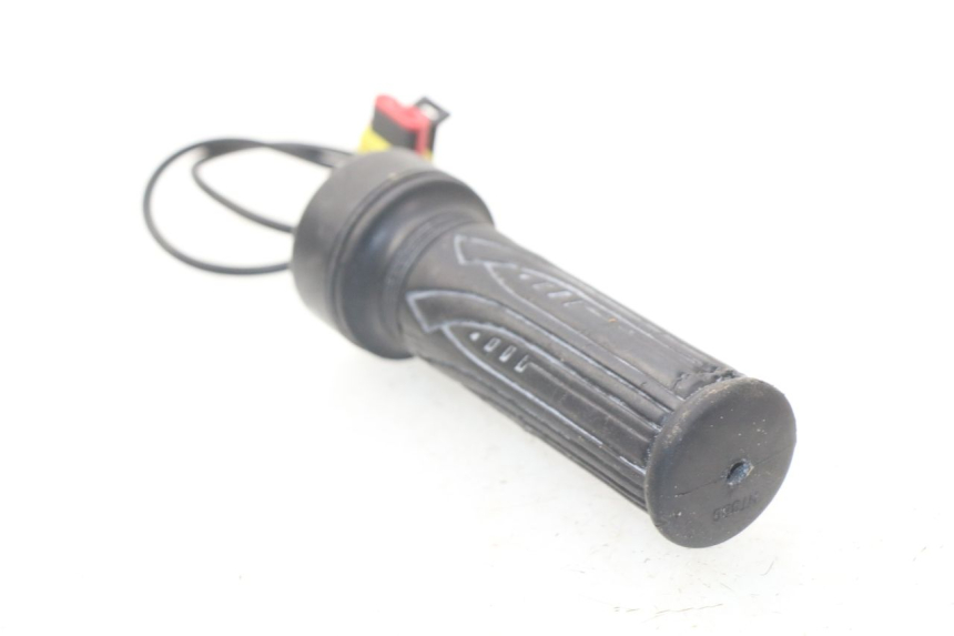 photo de THROTTLE GRIP ERIDER CARGO 1 (2009 - 2018) - Alternative perspective