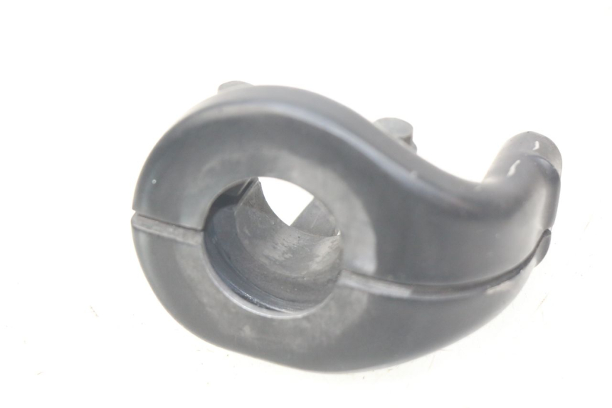 photo de THROTTLE GRIP HONDA CRF CR-F 450 (2005 - 2008) - Zoom on usage condition