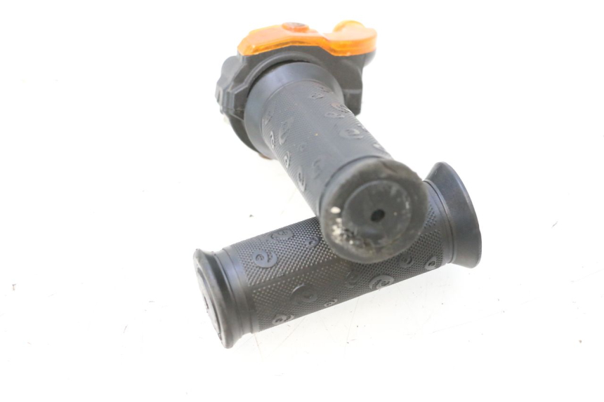 photo de THROTTLE GRIP ORION DELTA DIRT BIKE 50 - Component detail