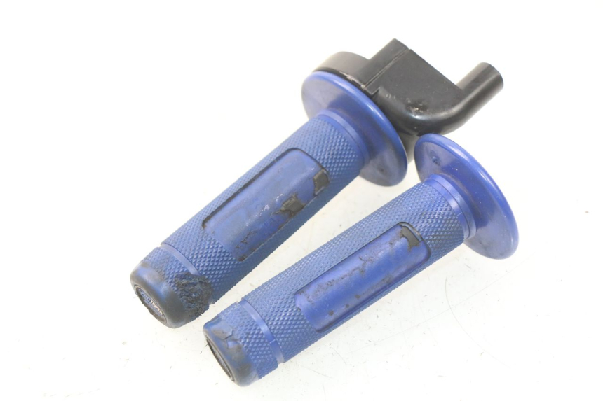 photo de THROTTLE GRIP CCR DIRT BIKE 125 - Component detail