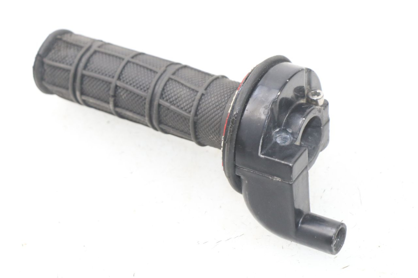 photo de THROTTLE GRIP CRZ DIRTBIKE 140 - Alternative perspective
