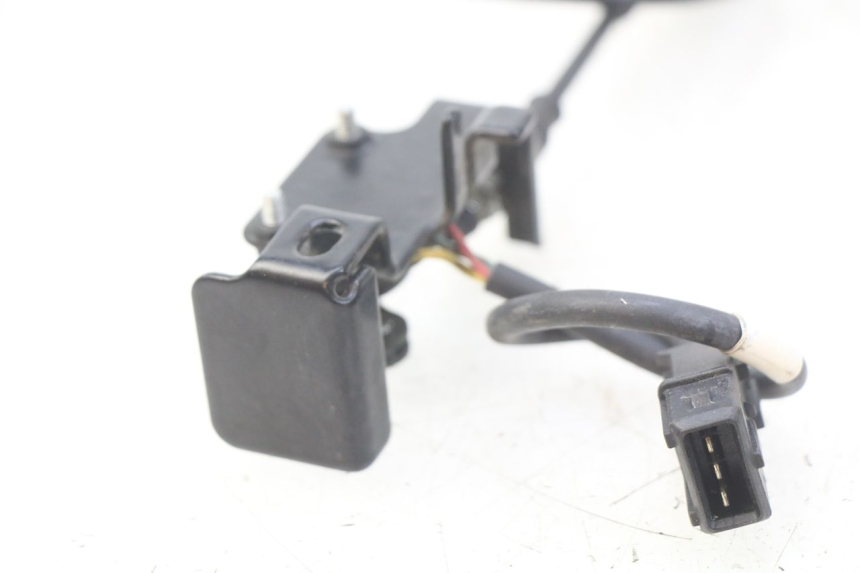 photo de THROTTLE GRIP PEUGEOT E-VIVACITY 1 (2012 - 2018) - Zoom on usage condition