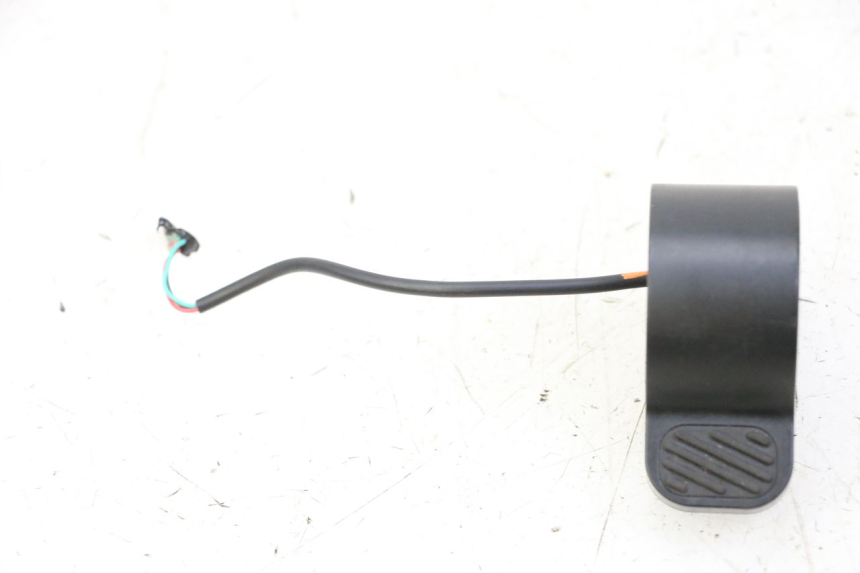 photo de THROTTLE GRIP SEGWAY NINEBOT E2 1 - Main view