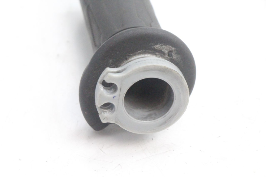 photo de THROTTLE GRIP KAWASAKI ER-6 ER6 F ABS 650 (2012 - 2016) - Component detail